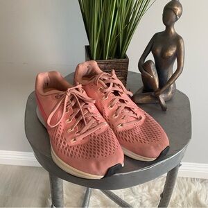 Nike Zoom Pegasus 34 Running Shoes